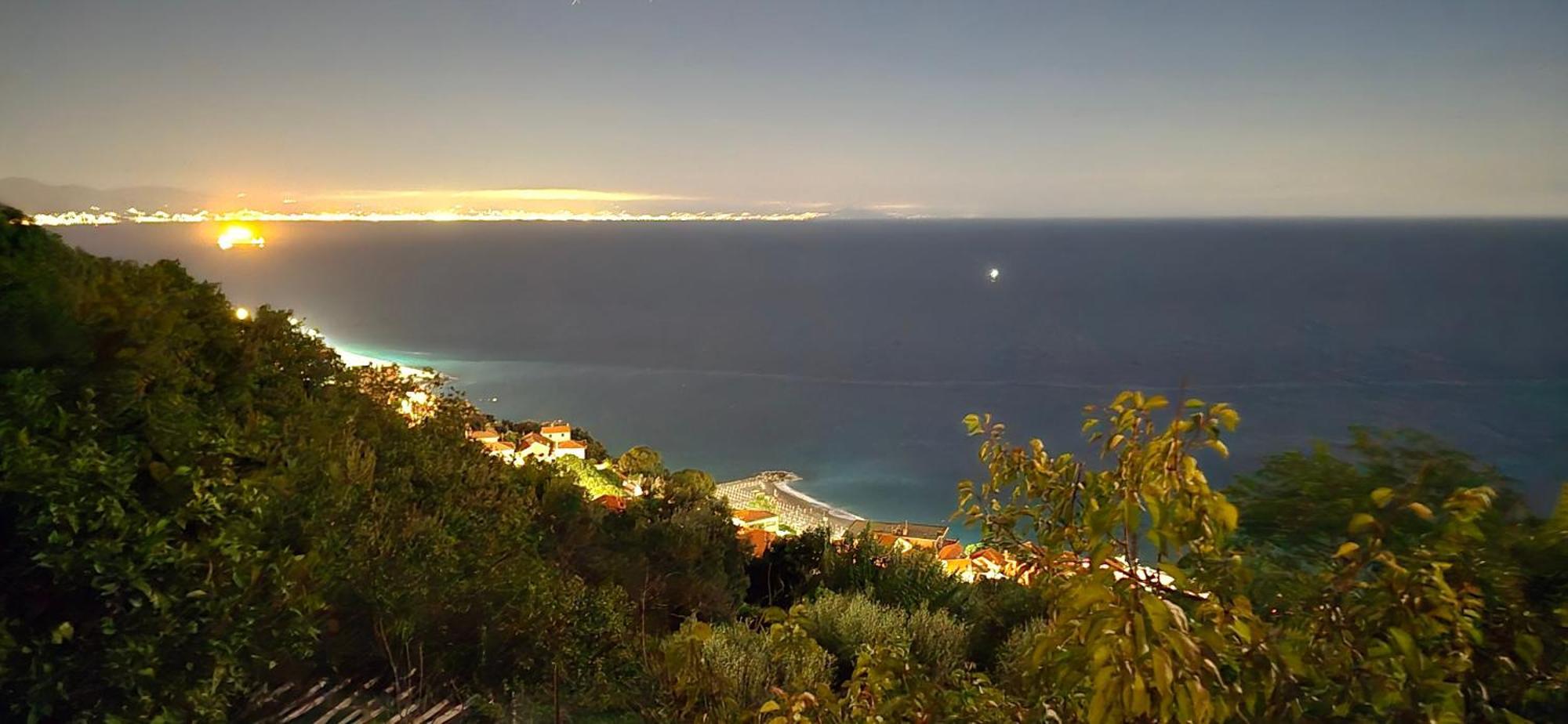 Villa Gio - Terrazza Nel Blu Bergeggi Εξωτερικό φωτογραφία