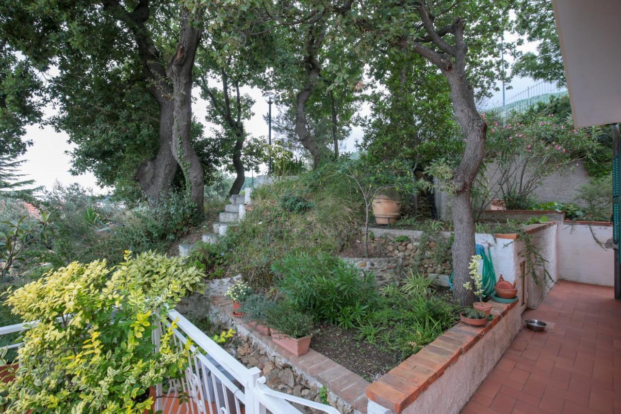 Villa Gio - Terrazza Nel Blu Bergeggi Εξωτερικό φωτογραφία